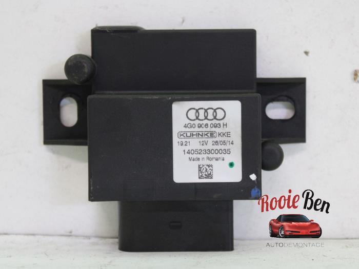 Gebruikte Brandstofpomp module Porsche Macan (95B) 3.6 V6 24V Turbo Prijs € 50,00 Margeregeling aangeboden door Rooie Ben autodemontage