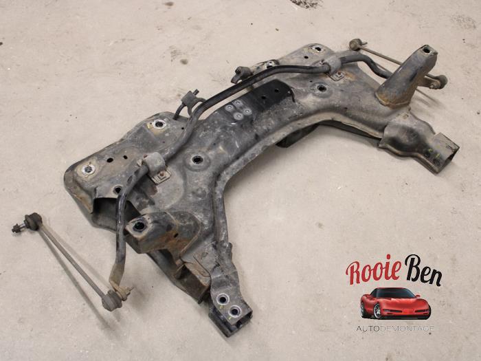 Gebruikte Subframe Opel Corsa E 1.4 16V Prijs € 100,00 Margeregeling aangeboden door Rooie Ben autodemontage