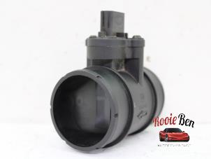 Gebruikte Luchtmassameter Opel Corsa E 1.4 16V Prijs € 30,00 Margeregeling aangeboden door Rooie Ben autodemontage