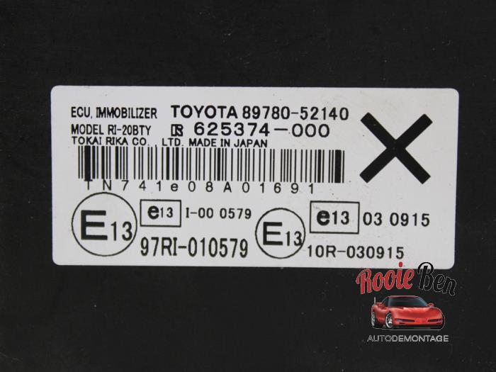 Immobiliser module van een Toyota Urban Cruiser 1.33 Dual VVT-I 16V 2WD 2011