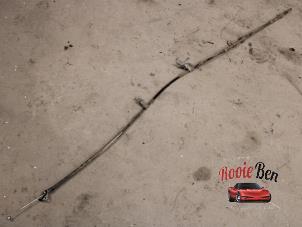 Gebruikte Handrem Kabel Toyota Urban Cruiser 1.33 Dual VVT-I 16V 2WD Prijs op aanvraag aangeboden door Rooie Ben autodemontage