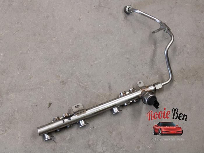 Gebruikte Common rail (Injectie) Renault Captur I (2R) 1.2 TCE 16V EDC Prijs € 25,00 Margeregeling aangeboden door Rooie Ben autodemontage