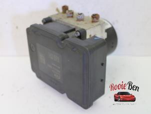 Gebruikte ABS Pomp Dodge Journey 2.0 CRD 16V Prijs € 200,00 Margeregeling aangeboden door Rooie Ben autodemontage