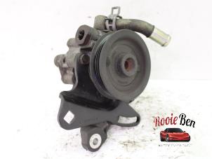 Gebruikte Stuurbekrachtiging Pomp Chrysler Sebring (JR) 2.7 V6 24V Prijs € 75,00 Margeregeling aangeboden door Rooie Ben autodemontage