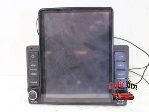 Gebruikte Display Multi Media regelunit Honda Insight (ZE2) 1.3 16V VTEC Prijs op aanvraag aangeboden door Rooie Ben autodemontage