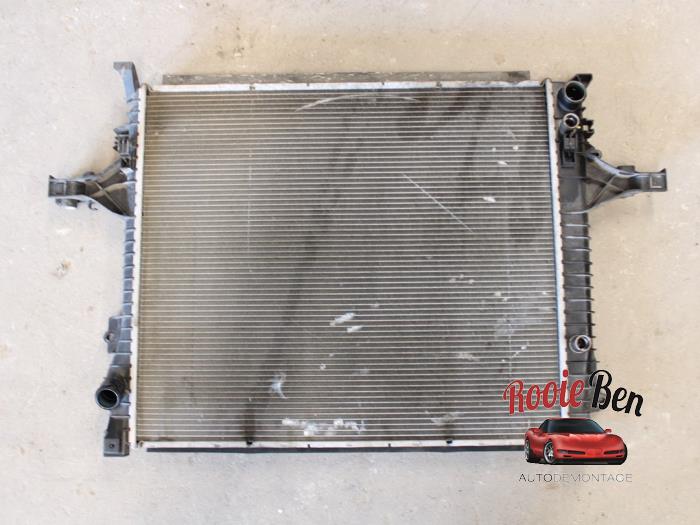 Gebruikte Radiateur Volvo XC90 I 3.2 24V Prijs op aanvraag aangeboden door Rooie Ben autodemontage