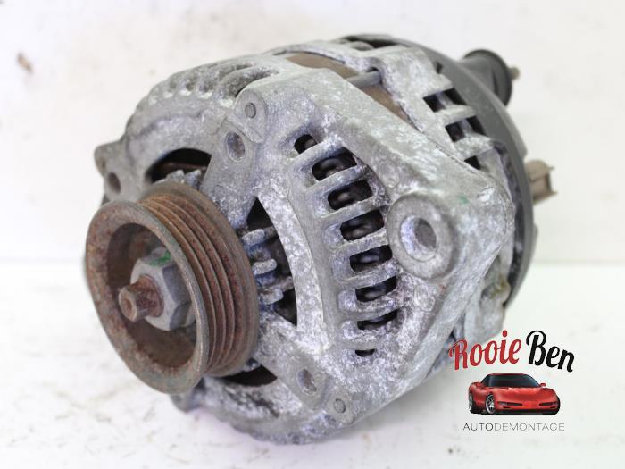Gebruikte Dynamo Chrysler PT Cruiser 2.4 16V GT Turbo Prijs € 45,00 Margeregeling aangeboden door Rooie Ben autodemontage