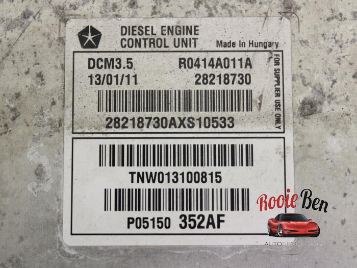 Computer Motormanagement van een Jeep Compass (PK) 2.2 CRD 16V 4x4 2012