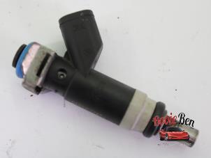 Gebruikte Injector (benzine injectie) Jeep Compass (MK49) 2.4 16V 4x4 Prijs op aanvraag aangeboden door Rooie Ben autodemontage