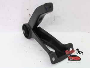 Gebruikte Motorrubber Jeep Compass I (MK49) 2.4 16V 4x4 Prijs € 50,00 Margeregeling aangeboden door Rooie Ben autodemontage