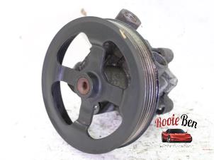 Gebruikte Pomp Servo Jeep Patriot (MK74) 2.4 16V 4x4 Eco + Prijs op aanvraag aangeboden door Rooie Ben autodemontage