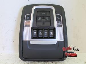 Gebruikte Binnenverlichting voor Dodge 1500 Crew Cab (DS) 5.7 Hemi V8 4x4 Prijs op aanvraag aangeboden door Rooie Ben autodemontage