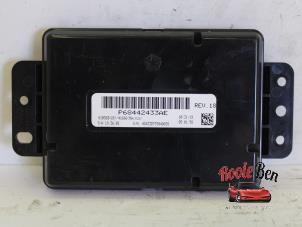 Gebruikte Module climatronic Dodge 1500 Crew Cab (DS) 5.7 Hemi V8 4x4 Prijs op aanvraag aangeboden door Rooie Ben autodemontage