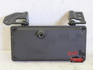 Gebruikte Camera module Dodge 1500 Crew Cab (DS) 5.7 Hemi V8 4x4 Prijs op aanvraag aangeboden door Rooie Ben autodemontage