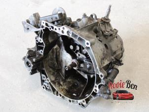 Gebruikte Versnellingsbak Peugeot 308 SW (4E/H) 1.6 VTI 16V Prijs € 250,00 Margeregeling aangeboden door Rooie Ben autodemontage