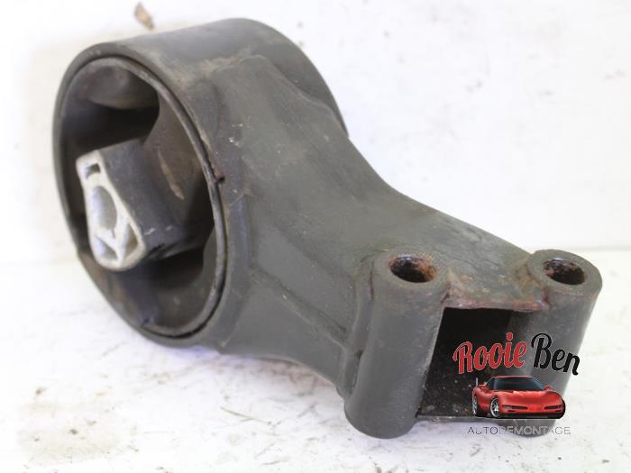 Gebruikte Motorrubber Chevrolet Orlando (YYM/YYW) 1.8 16V VVT Bifuel Prijs € 20,00 Margeregeling aangeboden door Rooie Ben autodemontage