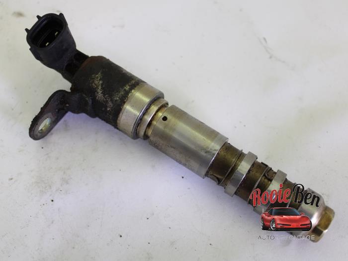 Gebruikte Nokkenas Sensor Cadillac SRX 3.6 V6 24V AWD Prijs € 30,00 Margeregeling aangeboden door Rooie Ben autodemontage