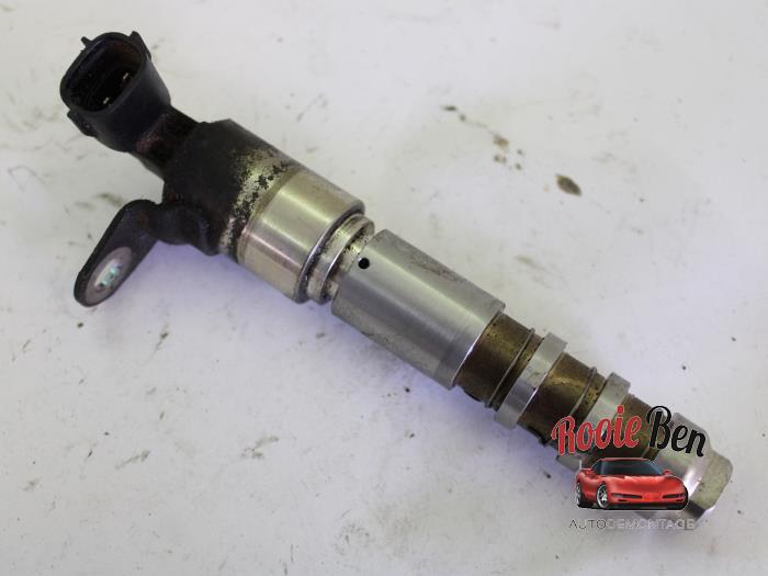 Gebruikte Nokkenas Sensor Cadillac SRX 3.6 V6 24V AWD Prijs € 30,00 Margeregeling aangeboden door Rooie Ben autodemontage