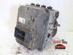 Gebruikte ABS Pomp Cadillac SRX 3.6 V6 24V AWD Prijs € 150,00 Margeregeling aangeboden door Rooie Ben autodemontage