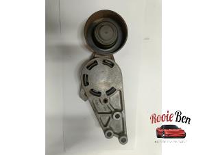 Gebruikte Spanrol Multiriem Audi A4 Avant (B7) 2.0 20V Prijs € 15,00 Margeregeling aangeboden door Rooie Ben autodemontage