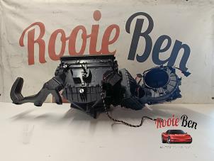 Gebruikte Luchtfilterhuis Porsche 718 Cayman (982) 4.0 GT4 Prijs op aanvraag aangeboden door Rooie Ben autodemontage