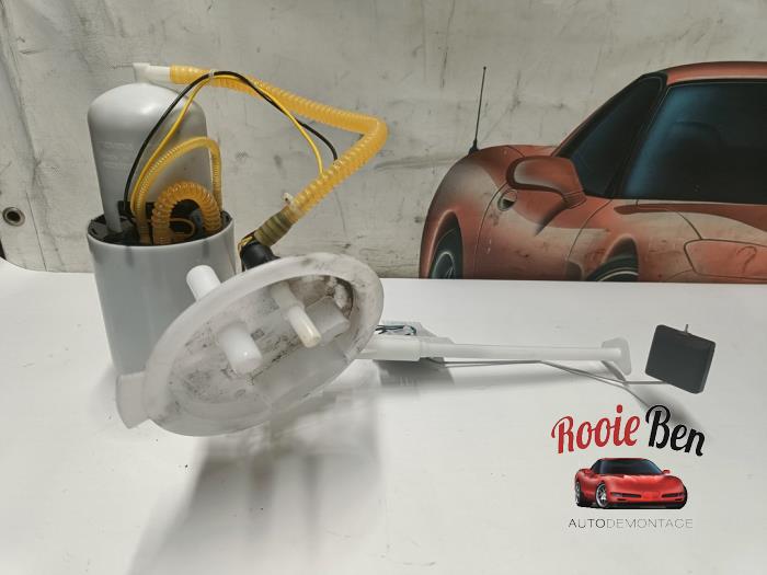 Gebruikte Tank element Pomp Porsche 718 Cayman (982) 4.0 GT4 Prijs € 200,00 Margeregeling aangeboden door Rooie Ben autodemontage