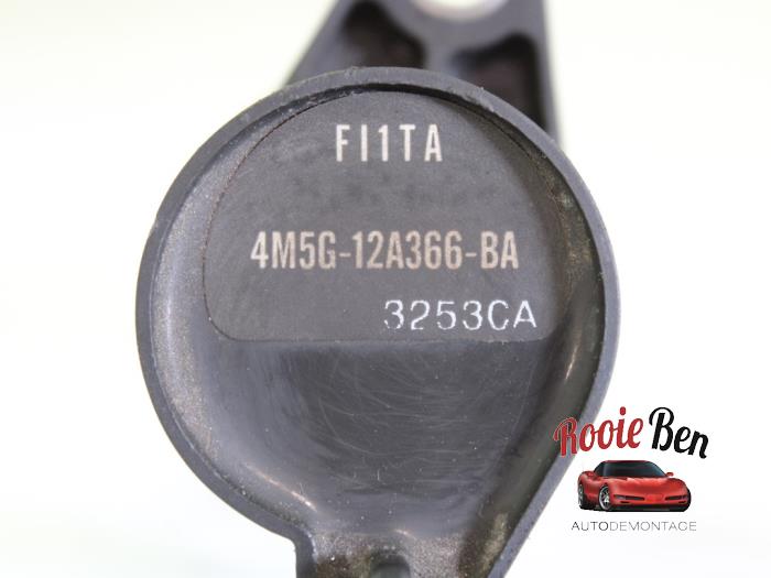 Bobine van een Ford Focus C-Max 1.8 16V 2004