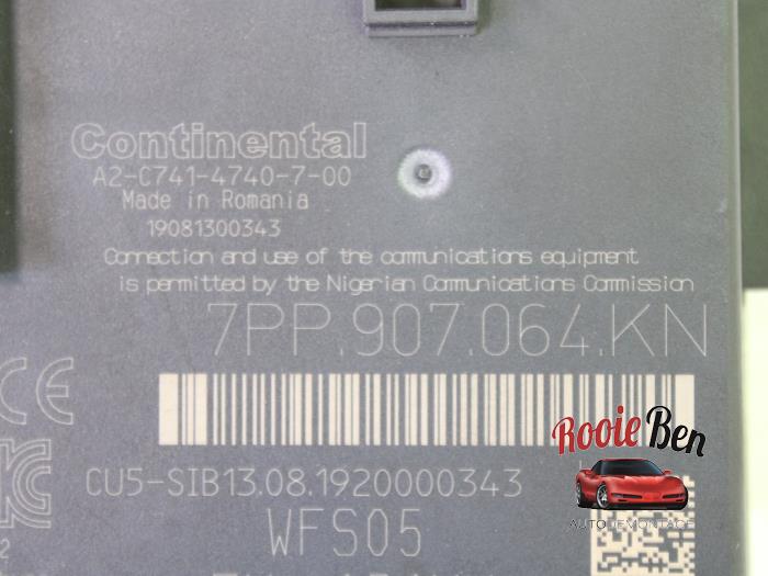 Computer Body Control van een Porsche 718 Cayman (982) 4.0 GT4 2020