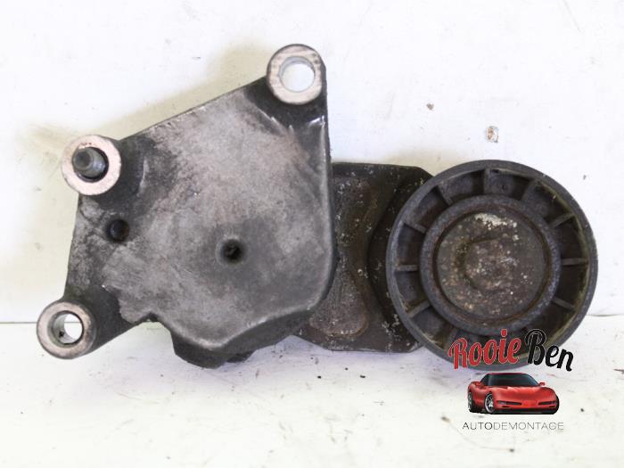Gebruikte Spanrol Multiriem Volvo V50 (MW) 1.6 D 16V Prijs € 15,00 Margeregeling aangeboden door Rooie Ben autodemontage