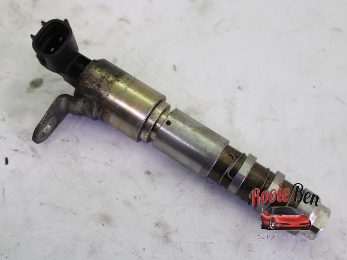 Gebruikte Nokkenas Sensor Cadillac SRX 3.6 V6 24V AWD Prijs € 15,00 Margeregeling aangeboden door Rooie Ben autodemontage