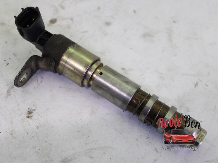 Gebruikte Nokkenas Sensor Cadillac SRX 3.6 V6 24V AWD Prijs € 15,00 Margeregeling aangeboden door Rooie Ben autodemontage