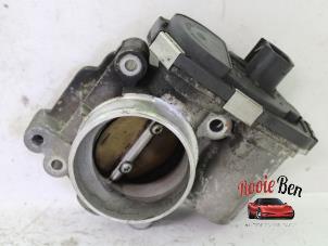 Gebruikte Gasklephuis Opel Insignia Sports Tourer 2.0 Turbo 16V 4x4 Ecotec Prijs € 50,00 Margeregeling aangeboden door Rooie Ben autodemontage