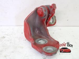 Gebruikte Scharnier cabriodak Ford Usa Mustang VI Convertible 2.3 EcoBoost 16V Prijs op aanvraag aangeboden door Rooie Ben autodemontage