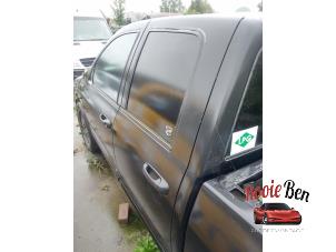 Gebruikte Deur 4Deurs links-achter Dodge Ram 3500 Standard Cab (DR/DH/D1/DC/DM) 5.7 V8 Hemi 1500 4x4 Extended Crew Cab Prijs op aanvraag aangeboden door Rooie Ben autodemontage
