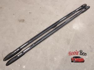 Gebruikte Dakrail set Chrysler Voyager/Grand Voyager (RG/RS) 2.5 CRD 16V Prijs op aanvraag aangeboden door Rooie Ben autodemontage