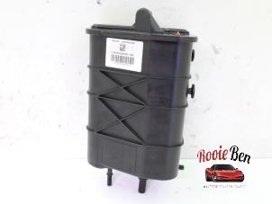 Gebruikte Koolstoffilter Porsche 718 Cayman (982) 4.0 GT4 Prijs op aanvraag aangeboden door Rooie Ben autodemontage