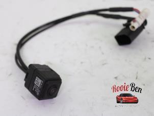 Gebruikte Achteruitrij Camera Porsche 718 Cayman (982) 4.0 GT4 Prijs € 150,00 Margeregeling aangeboden door Rooie Ben autodemontage