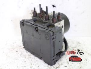 Gebruikte ABS Pomp Chrysler Sebring (JR) 2.7 V6 24V Prijs € 50,00 Margeregeling aangeboden door Rooie Ben autodemontage