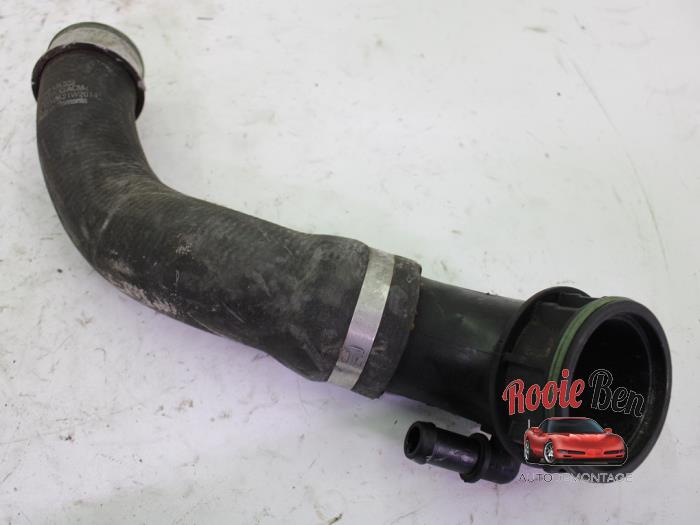 Gebruikte Intercooler Slang Porsche Macan (95B) 3.6 V6 24V Turbo Prijs € 50,00 Margeregeling aangeboden door Rooie Ben autodemontage