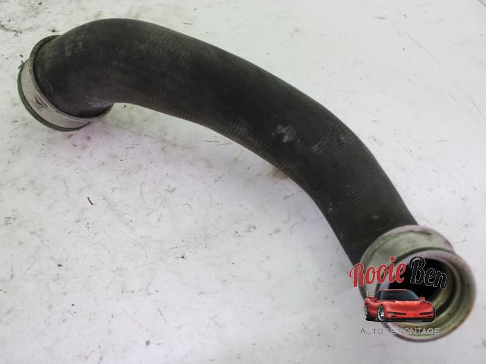 Gebruikte Intercooler Slang Porsche Macan (95B) 3.6 V6 24V Turbo Prijs € 50,00 Margeregeling aangeboden door Rooie Ben autodemontage