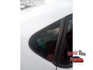 Gebruikte Extra Ruit 4Deurs rechts-achter Seat Ibiza IV (6J5) 1.0 EcoTSI 12V Prijs op aanvraag aangeboden door Rooie Ben autodemontage