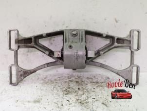 Gebruikte Versnellingsbak Steun Jaguar XF (CC9) 3.0 V6 24V Prijs op aanvraag aangeboden door Rooie Ben autodemontage