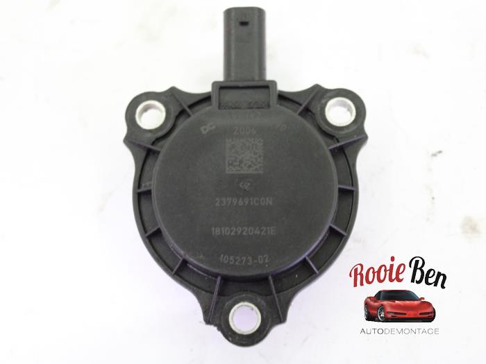 Nokkenas Sensor Mercedes A (W176), 2012 / 2018 1.6 A-160 16V, Hatchback, Benzine, 1.595cc, 75kW (102pk), FWD, M270910, 2015-07 / 2018-05, 176.041 (Gebruikt)