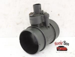 Gebruikte Luchtmassameter Opel Corsa D 1.2 16V ecoFLEX Bi-Fuel Prijs € 30,00 Margeregeling aangeboden door Rooie Ben autodemontage