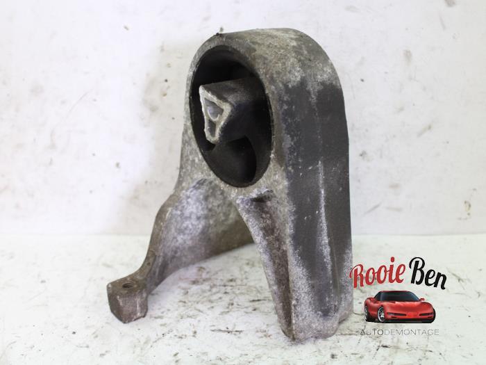 Motorsteun van een Chrysler Sebring (JR) 2.0 16V 2001