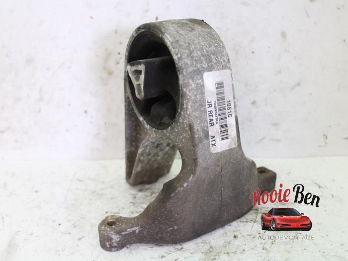 Motorsteun van een Chrysler Sebring (JR) 2.0 16V 2001