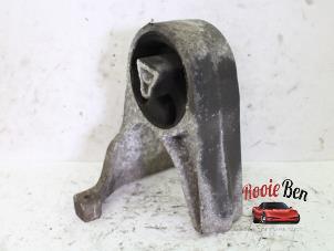 Gebruikte Motorrubber Chrysler Sebring (JR) 2.0 16V Prijs € 25,00 Margeregeling aangeboden door Rooie Ben autodemontage