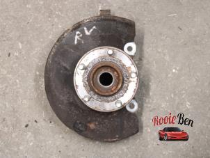 Gebruikte Fusee rechts-voor Dodge Caliber 1.8 16V Prijs € 50,00 Margeregeling aangeboden door Rooie Ben autodemontage