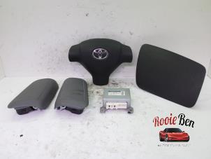 Gebruikte Airbag Set + Module Toyota Aygo (B10) 1.0 12V VVT-i Prijs op aanvraag aangeboden door Rooie Ben autodemontage