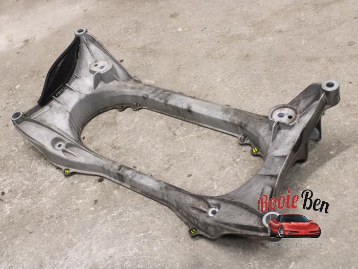 Gebruikte Subframe Lexus IS (E3) 300h 2.5 16V Prijs op aanvraag aangeboden door Rooie Ben autodemontage